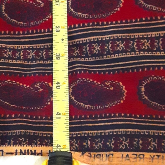 Fabric - Picture 4 of 6